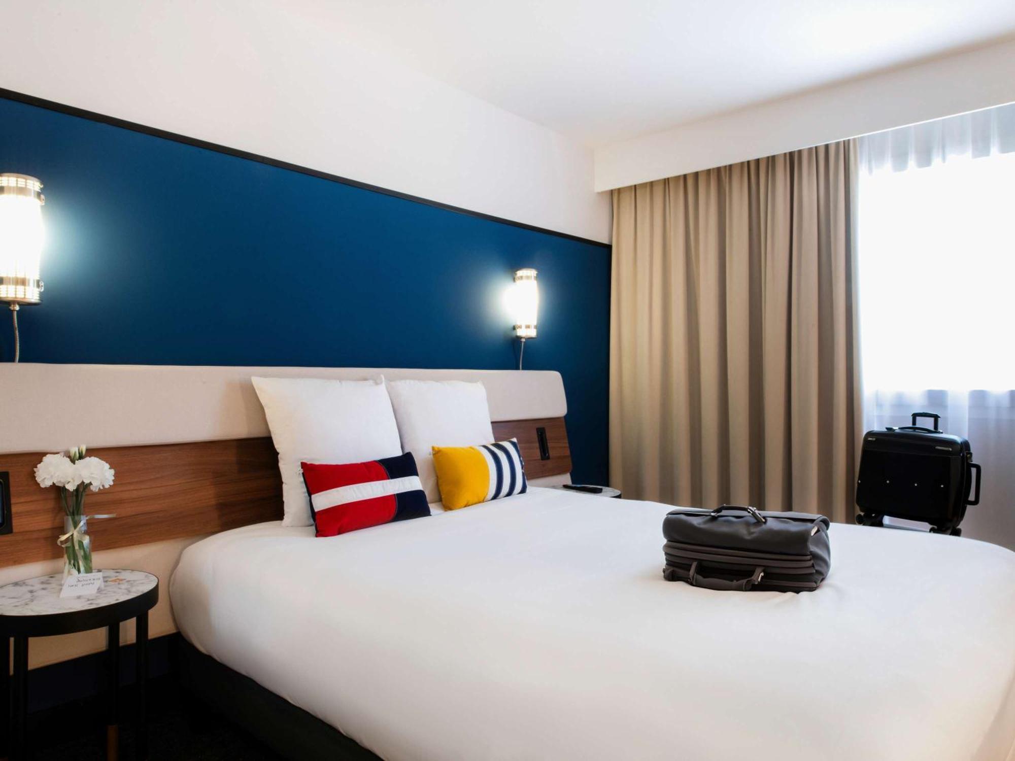 Mercure Centre Port De Plaisance Hotel