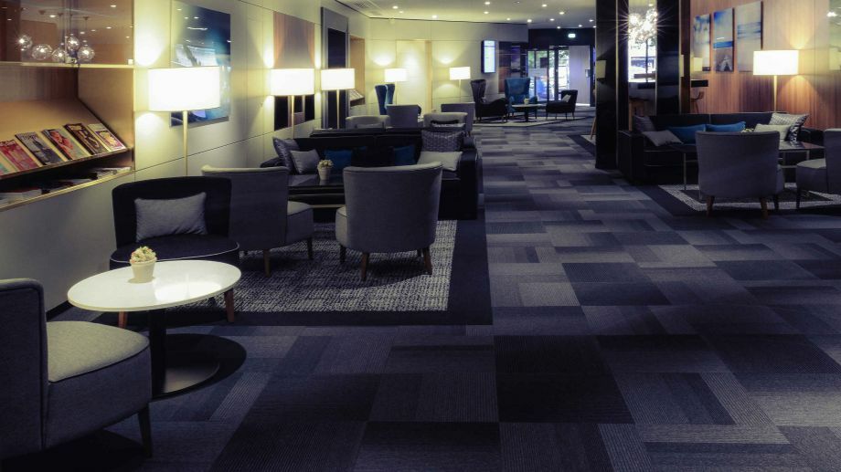 Mercure Centre Port De Plaisance Hotel 4*